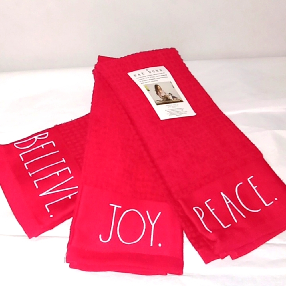 Rae Dunn Holiday Kitchen towel set